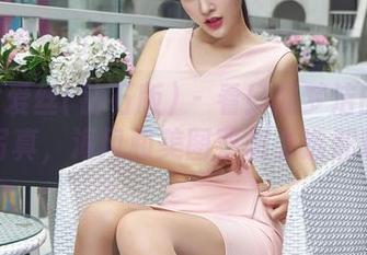 AISS爱丝(钻石版) - 看！赵梦洁的水手服写真，海风和美图要怎么选都难！