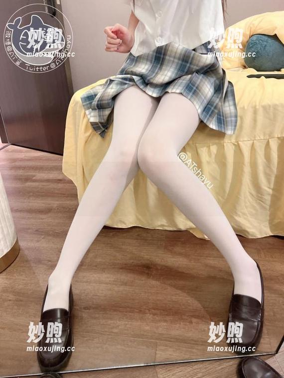 AT鲨的足球宝贝：让你在下载免费的瞬间，感受到不一样的绿茵风情！