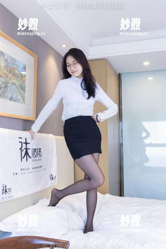 BoBoSocks袜啵啵-小甜豆 BoBoSocks袜啵啵 - 在小甜豆的美图里,厚肉丝告诉你什么叫食色之欲!