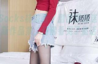BoBoSocks袜啵啵 - 甜甜圈的连衣裙故事：最新作品集，仿佛看见了童话里的她！