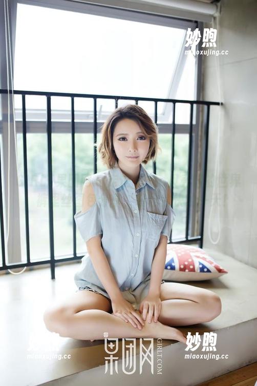 GIRLT果团网-little贝壳喵 GIRLT果团网 - 走进little贝壳喵的世界,裤里丝图包分享,轻松愉快的一天!