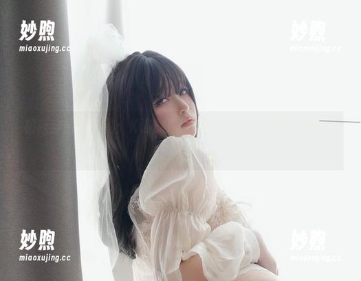 K酱 初秋穿搭大揭秘:K酱的原图值得一看,但能不能再多一点?