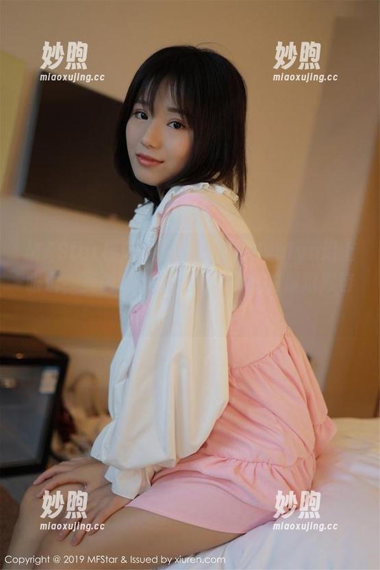 MFStar模范学院 - 当艾莉Evelyn遇上眼镜，美图套图瞬间升级，真的很难形容哦！
