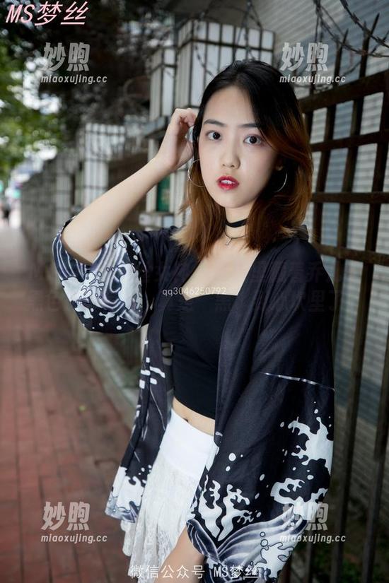MSLASS梦丝女神-乔儿 MSLASS梦丝女神 - 网盘里藏着乔儿的黑色魅影写真,真是‘黑’到心坎里了。