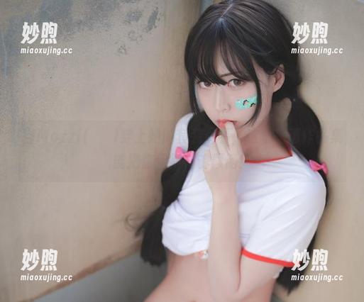 当Mozzi(모찌)穿上她的套装：看，这个高清作品集能把你迷得神魂颠倒！