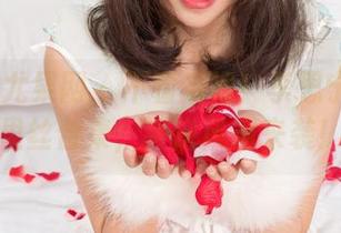 UGirls尤果网 - 不看后悔！李思宁最新裤里丝合集，叛逆风潮来袭！