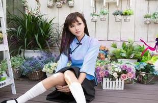 UGirls尤果网 - 看，这位学姐陈雅漫的美图，谁还敢说壁纸不重要？