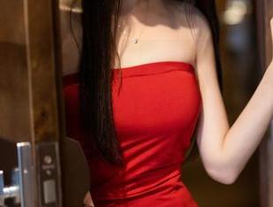 XIAOYU语画界 - 看梦心玥的瑜伽图片，怎么感觉她在挑战我连绳子都绑不紧的尴尬？