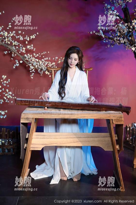 Xiuren秀人网 - 古典韵味旗袍合集：杨晨晨sugar的美图里，真的有我意想不到的小惊喜！