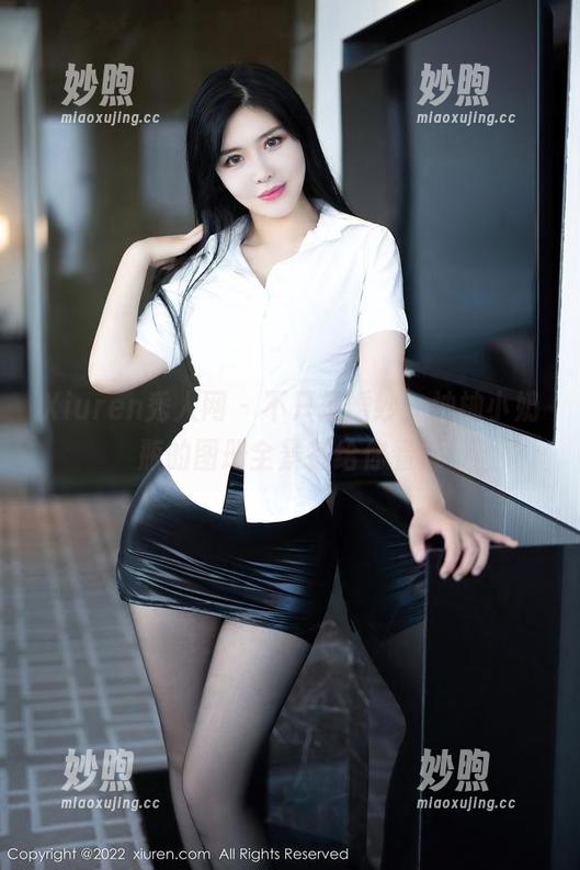 Xiuren秀人网-柚柚小奶瓶 Xiuren秀人网 - 不只是婚纱,柚柚小奶瓶的图册全景都给你看!