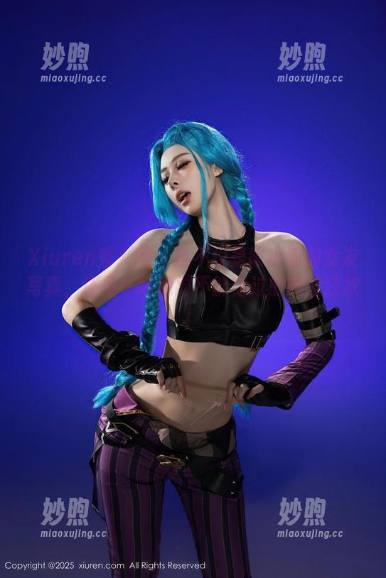 Xiuren秀人网 - 这不仅是陈小喵的女友写真，还是一场绝对不能错过的美图狂欢！