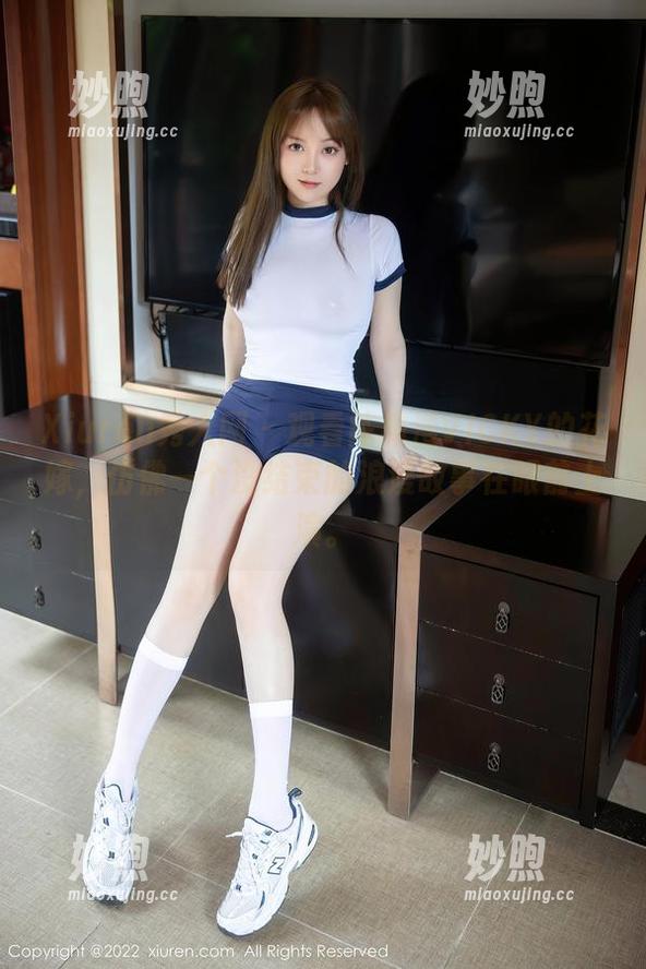 Xiuren秀人网-陈雅漫VICKY Xiuren秀人网 - 观看陈雅漫VICKY的花嫁,仿佛一个没结束的浪漫故事在眼前上演。