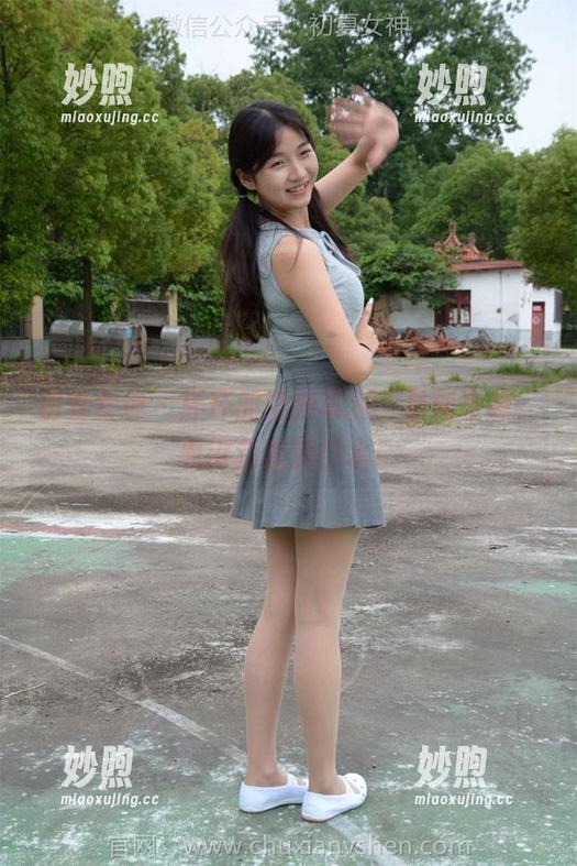 初夏女神-环环 初夏女神 - 环环的婚纱写真:最新资源,看得我直流口水!