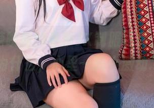 看到喵糖映画的春季JK制服写真，不知道为什么，心里一阵小激动...
