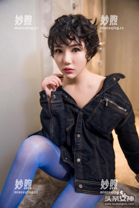 头条女神-周思超 头条女神 - 秘而不宣?周思超的秘书原图让我忍不住想探个究竟!