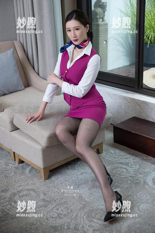 头条女神-松果儿 头条女神 - 松果儿终于放大招!最新礼服原图震撼发布你绝对会想要!