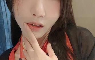 微密圈 - 小玉吃果冻与御姐的完美融合，图库分享就是要这么有意思！