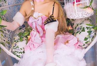 看！小野妹子w的“RamRem拉姆，雷姆”写真精选，光线都在勾引你注视。