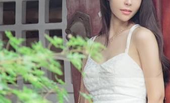 尤果网 - 含含的礼服写真图集：魅惑和高冷之间，那一瞬间的迷醉，太难自持了！