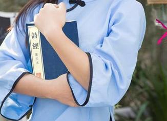 尤果网 - 王莹居家写真在线：告诉我，谁能拒绝一杯宅咖啡？