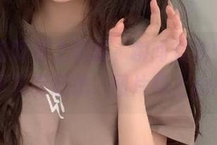 当是依酱呀穿上和服，瞬间变身！cos这件事真有意思，图片马上get！