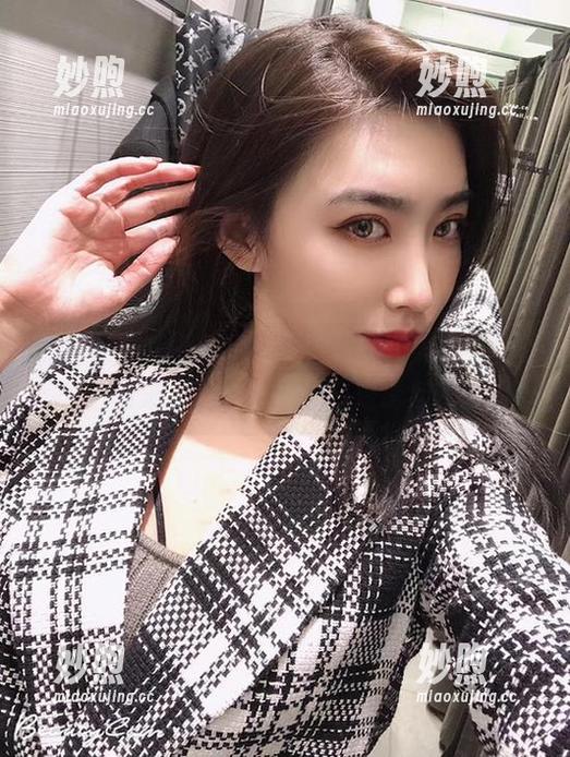 林子琳喵 微密圈 - 微信朋友圈系列-林子琳喵的私拍图集,真的是陷阱还是诱惑?