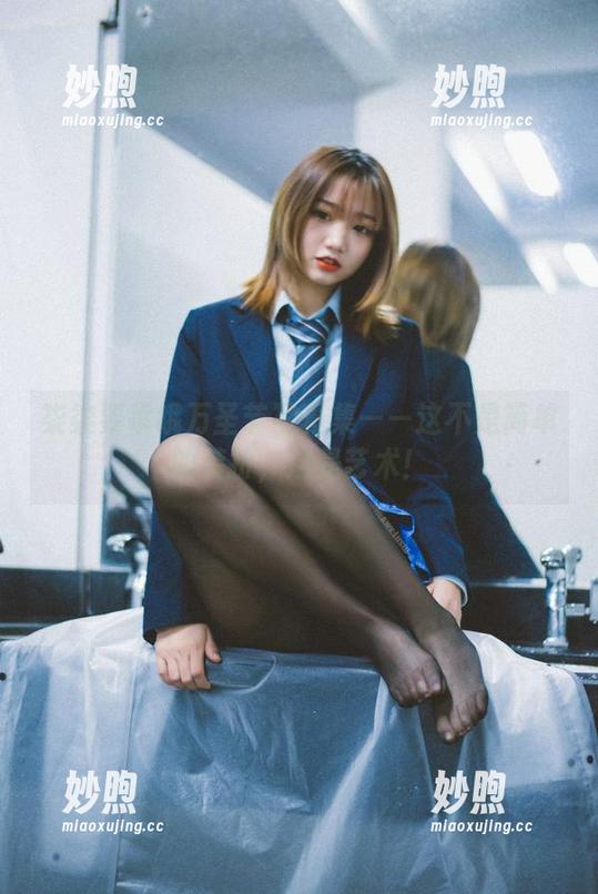 柒柒要乖哦万圣节写真集——这不是简单的装扮，这是艺术！
