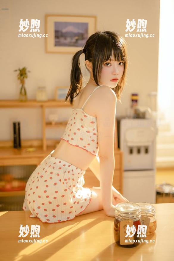桜桃喵 观看桜桃喵的蓝衬衫,作品的每个细节都让我想多停留一会