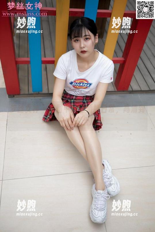 梦丝女神 - 美图中的王娇娇日常，高清到让人想多看几眼