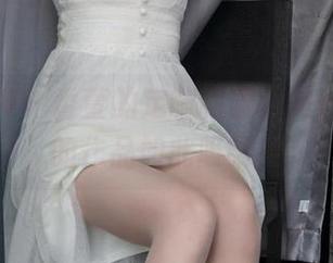 梦丝女神 - 香萱的定制制服，是什么让她的作品如此吸睛？