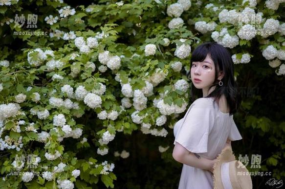 皮皮奶可可爱了啦 走进皮皮奶可可爱了啦的世界:服务员写真,惊喜福利不断!
