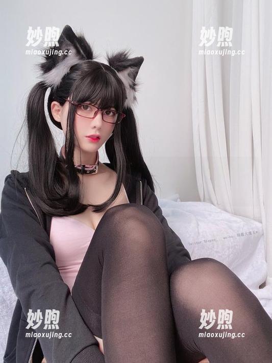 眼酱大魔王w 来吧!和眼酱大魔王w一起免费享受这份杂图合集的欢乐