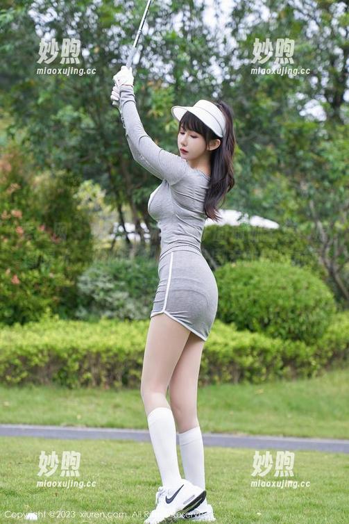 秀人网 - Mieko林美惠子的瑜伽全集：原图曝光，她的柔韧性比我周末的懒床时间还厉害！