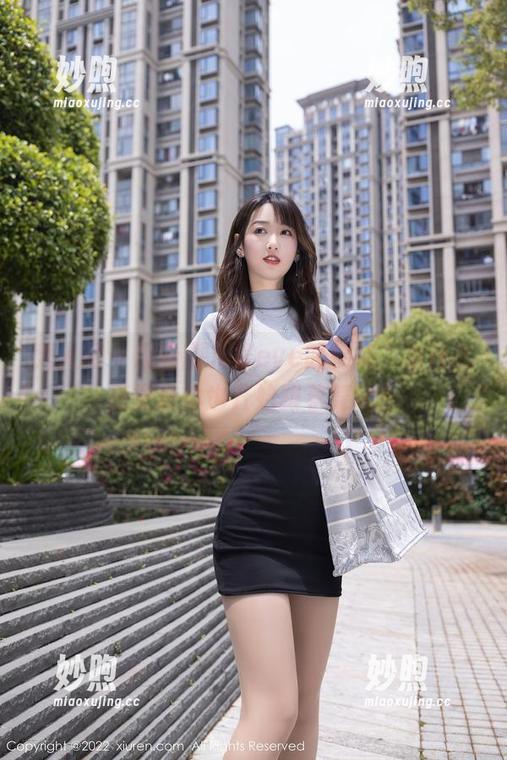 秀人网-雨儿酱eve 秀人网 - 观看雨儿酱eve的棉袜,为什么感觉身体也开始跟着舞动?