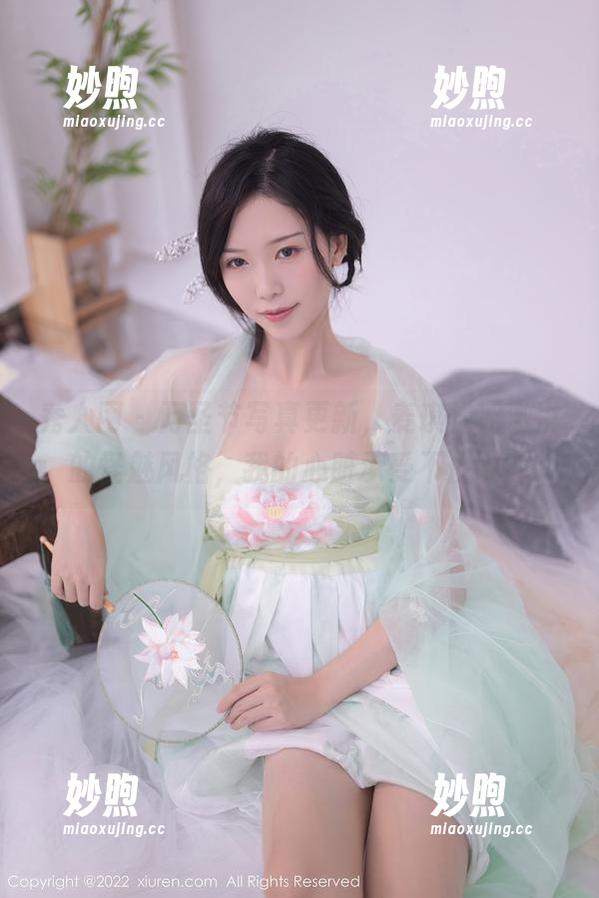 秀人网-麦琪绫冰激淋 秀人网 - 万圣节写真更新,麦琪绫冰激淋的怪魅风格,我的心脏承受不住啦!