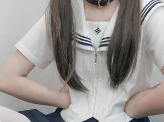 紧急企划 - 校园里的小恩：大胆展示的作品，快来下载吧！
