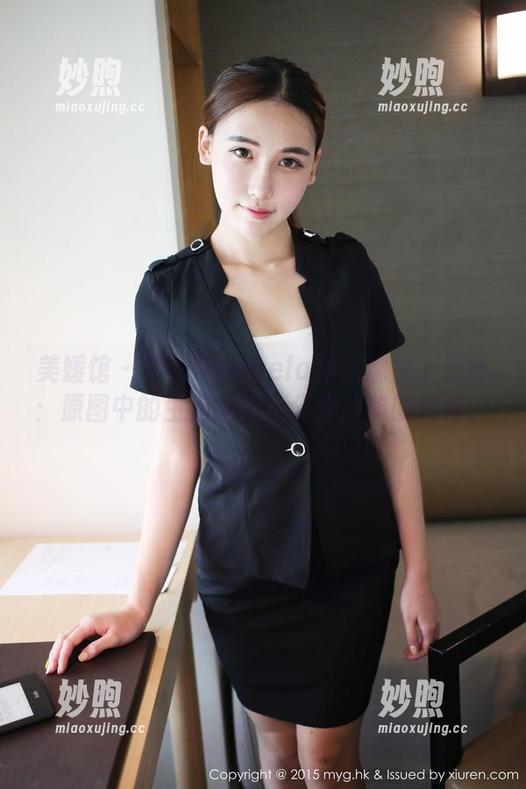 美媛馆-Manuela玛鲁娜 美媛馆 - 跟着Manuela玛鲁娜走上天台:原图中的生活瞬间,分享简单的美好。