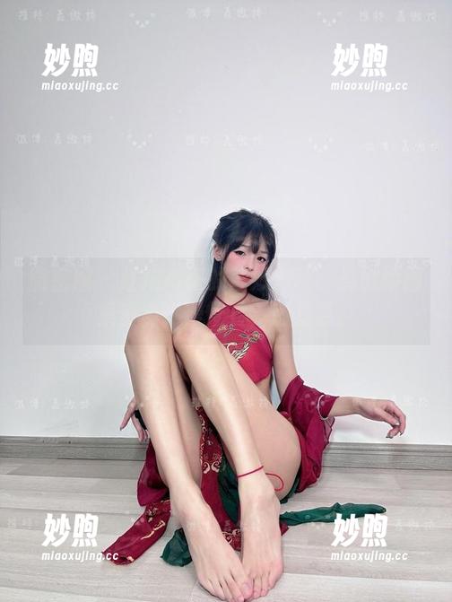 聂傲娇 微密圈 - 红底高跟的奇妙旅程:聂傲娇图集资源,慢慢看,别着急。