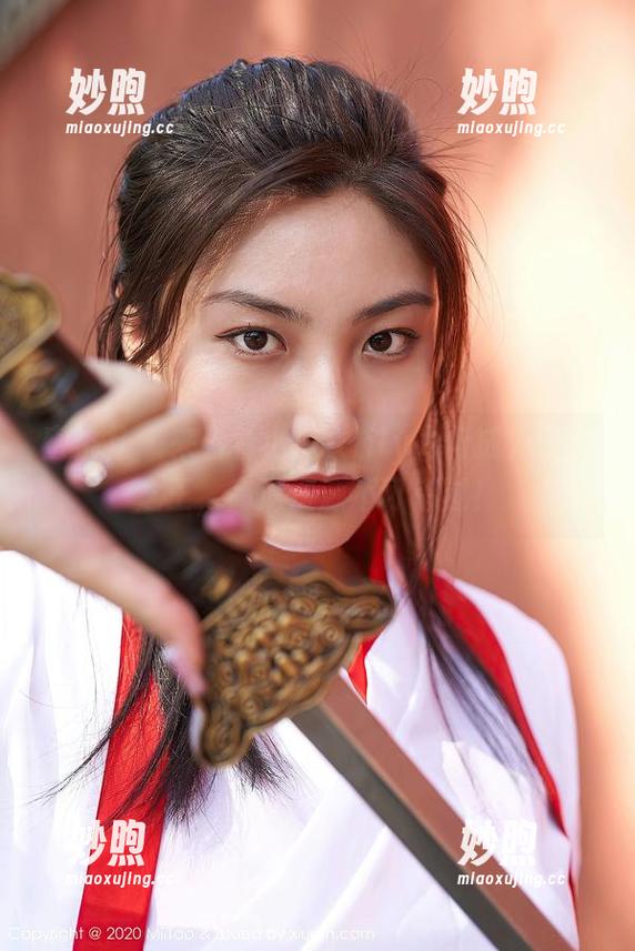 蜜桃社-小魔女lily 蜜桃社 - 来看看小魔女lily为何成为御姐之王,高清资源不可错过!