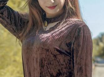 轰趴猫 - 艾小青美足图包：这些足迹，简直是秋天的温柔～