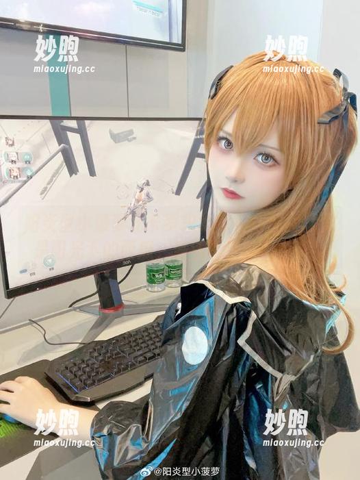 阳炎型小菠萝 阳炎型小菠萝北卡罗来纳写真:原图就像是阳光下的西瓜,满满的滋味和色彩!