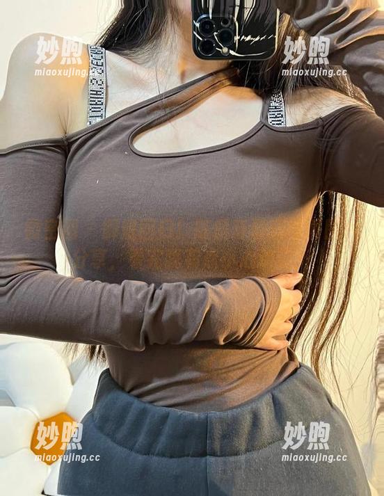 陈佩奇 微密圈 - 御姐回归!陈佩奇最新写真图片分享,看完我有点小心动了!