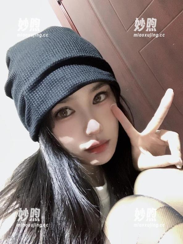 陈佩奇 微密圈 - 体操服之下,精选陈佩奇的各种表情——你绝对不会无聊!