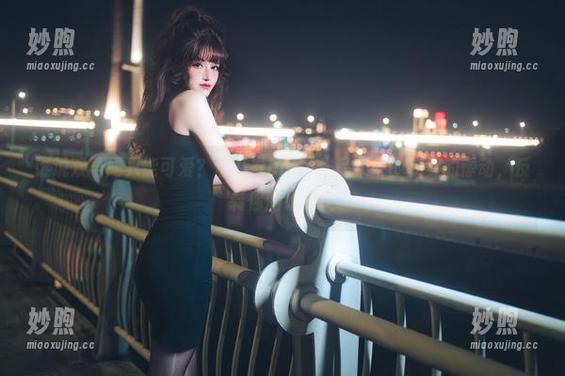 谁说双马尾只能可爱？鹿八岁baby作品集中的少女的悸动，反转你的认知！